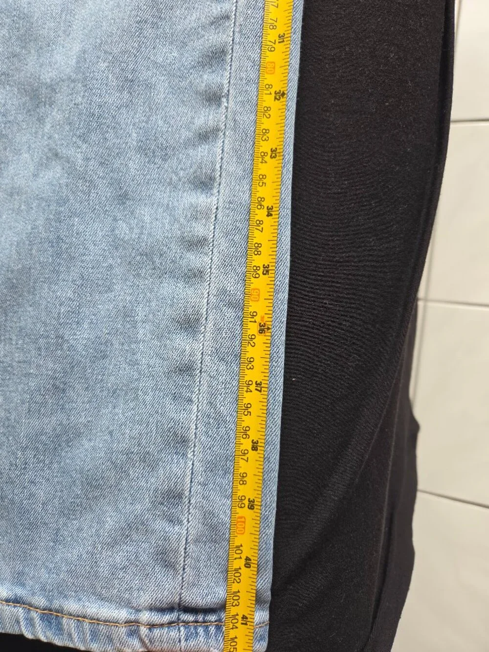Levi’s 505 men’s regular fit straight leg jeans in a light blue wash